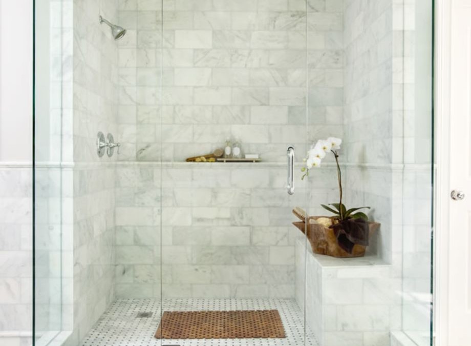 Stylish white subway tile bathroom 06