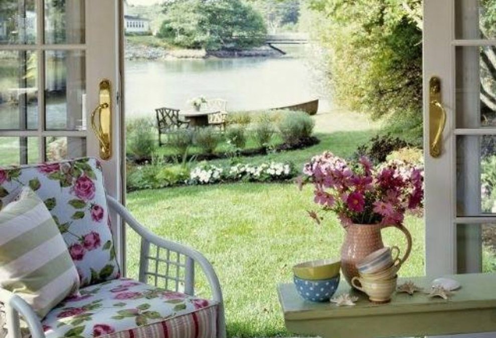 Beautiful french cottage garden design ideas 64