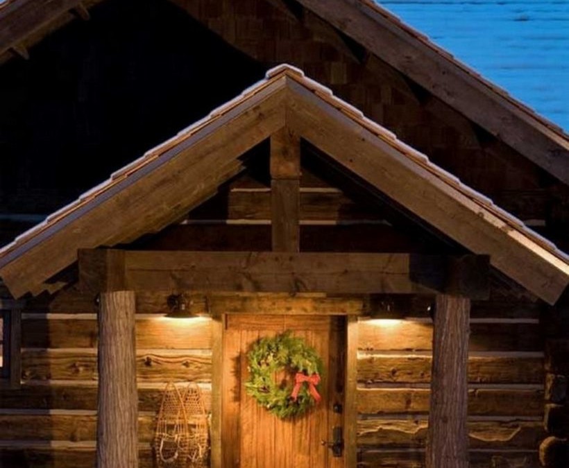 Ideas how to make comfortable rustic outdoor christmas décoration 53