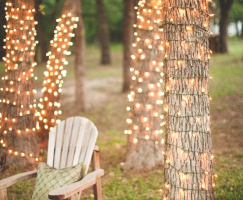 Easy outdoor christmas decorations ideas on a budget 08