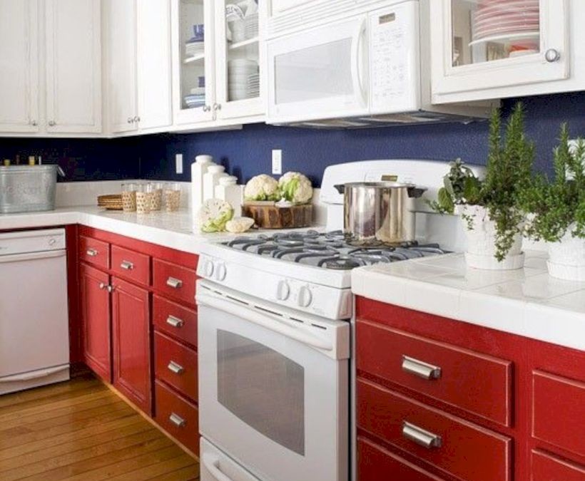 Cute kitchen remodels with white cabinets 37
