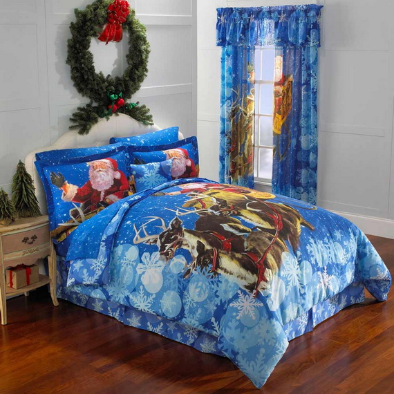 12.-santa-bedding-and-curtains-1