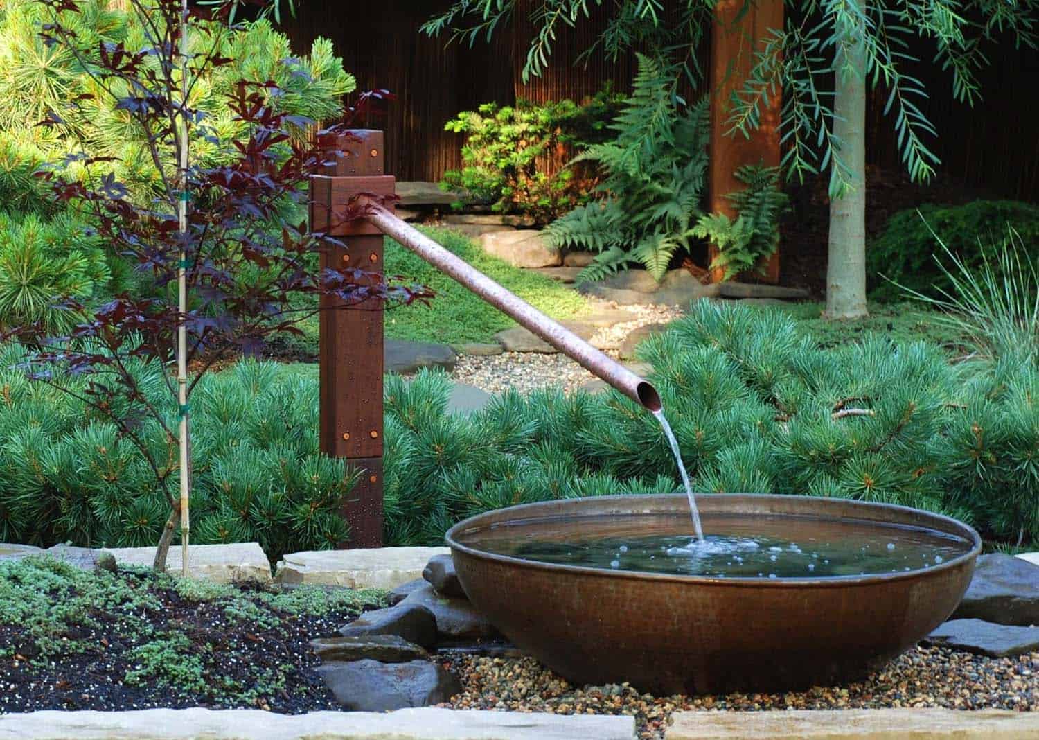 Inspiring-outdoor-garden-fountains-19-1-kindesign