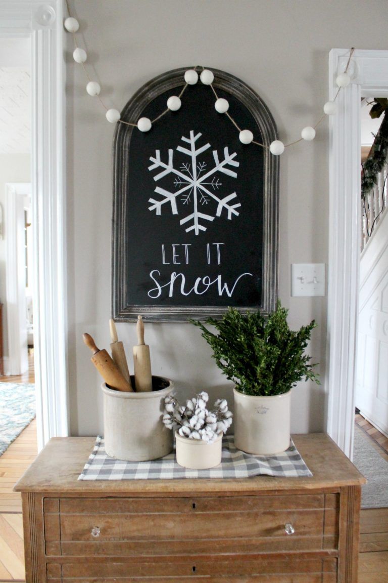 Let-it-snow-chalkboard-decor-via-christinamariablog