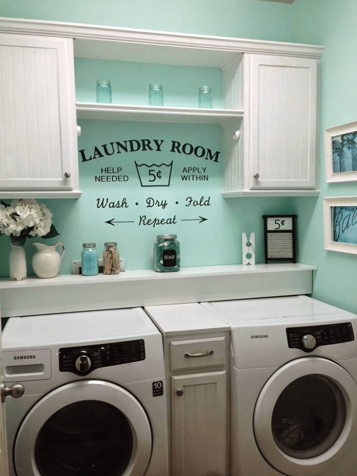 01-small-laundry-room-design-ideas-homebnc