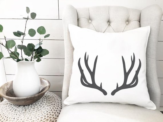 15-cute-handmade-winter-pillow-designs-everyone-will-adore-11